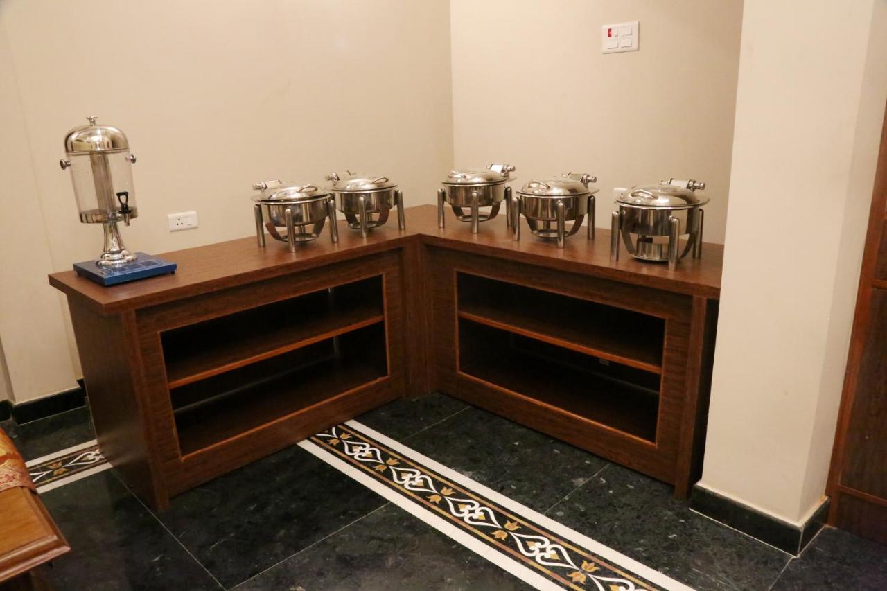 Vijaigarh Kothi - Heritage Boutique Váránaszi Kültér fotó