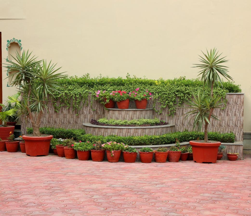 Vijaigarh Kothi - Heritage Boutique Váránaszi Kültér fotó