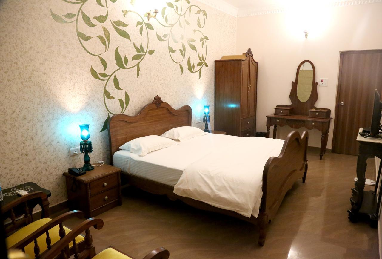 Vijaigarh Kothi - Heritage Boutique Váránaszi Kültér fotó
