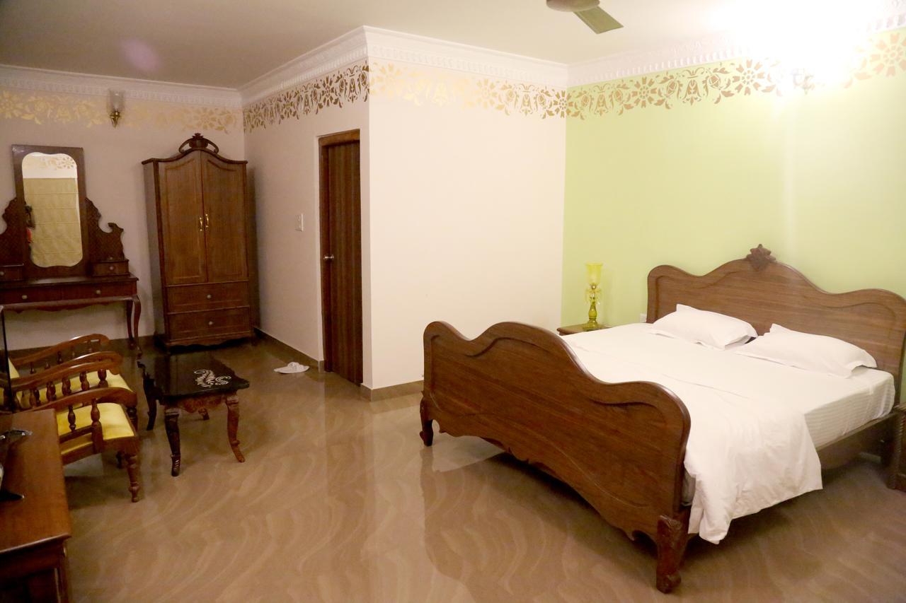 Vijaigarh Kothi - Heritage Boutique Váránaszi Kültér fotó